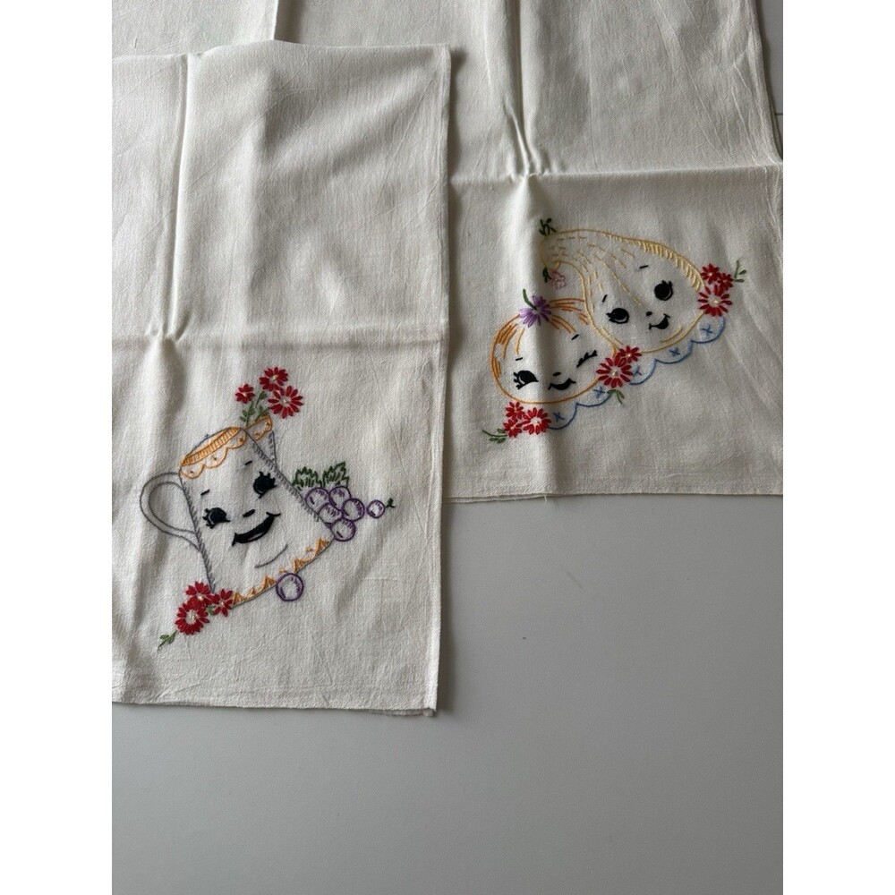 VTG COTTON TEA DISH TOWELS ANTHROPOMORPHIC LOT 2 EMBROIDERED TOWEL